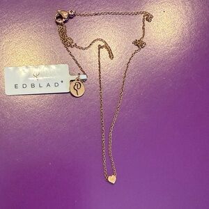 Gold Heart Pendant Necklace by Edblad.